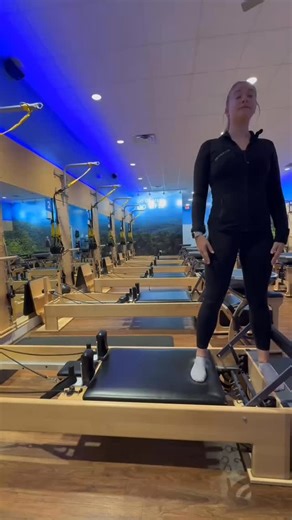 Club Pilates West Temple on Instagram: "Aspen making this side splits series look effortless. Standing strong, grounded, and totally in control on the reformer. Power, balance, and grace all in one series. (Note: video is sped up)"