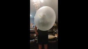 New Super Bubble post SB Discontinuation - CosmicNinja吃泡泡糖吹大泡泡_哔哩哔哩_bilibili