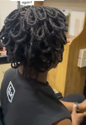 Essential Tips for Beginners with Locs