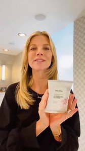 "I’ve been a fan of SeroVital for a while and now I’ve added their new Restoring Cleansing Cloths with spa water and hyaluronic acid for a super clean and refreshed face that feels like you had a spa moment at home." @thegratefulgardina | SeroVital