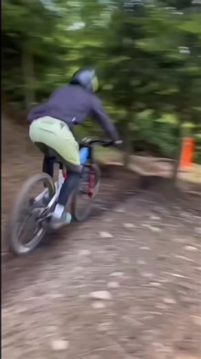 3K views · 690 reactions | #icantlie that second one was completely avoidable 臘‍♂️﫨 #trending #viral #lol #explorepage #blowthisup #checkonhim #checkonher #losangelescomedy #foryoupage | I Can't Lie Entertainment | Facebook