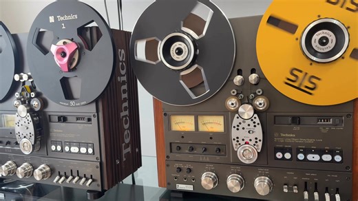 Super high-quality analogue tape for your listening pleasure: Jazz Saxophonist Ben Webster performs 10 songs including "Jeep Is Jumping'", "You Forgot to Remember" and more with bassist Ray Brown, drummer Ed Tighpen, pianist Dick Katz and Alan Haven on organ. | Open Reel To Reel