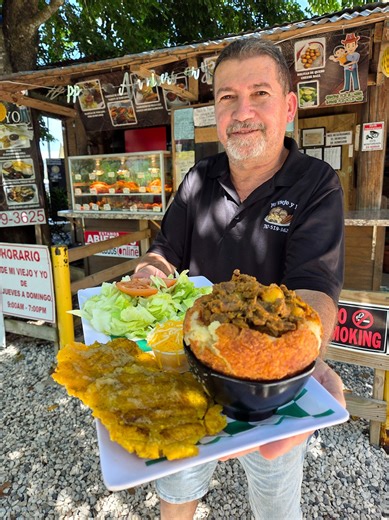 524K views · 11K reactions | Sabrosos 浪凜 Rellenos 1 lb Al Plato.. Rellenao de Bistec.. Conejo y 30+ Sabores ❤️ Bello Lugar de Campo.. el Mas Rico de PR !! | Puerto Rico desde el Aire | Facebook