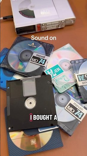 Mystery MiniDisc 📀Let’s see what’s on this one. #minidisc #cassette #cds #music #vintage