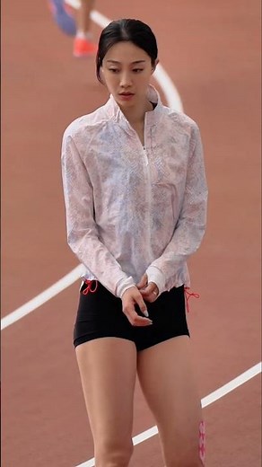 High Jump Video || High Jump Technique || High Jump Girls || High Jump Tips #sport #highjump #shorts