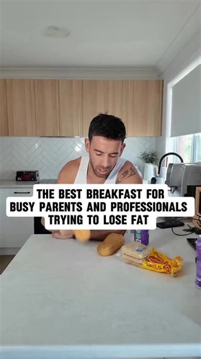 High Protein Crumpet Bake 1 Crumpet 1 Egg 25g whey protein @musclenation 75ml Skim Milk 1 tspn baking powder 1 tspn cinnamon 75g mixed berries 10g Powder peanut butter Method 1. Simply start by mixing egg, milk, baking powder x protein powder and cinnamon 2. Dice up crumpet and add to mixture and stir through 3. Add to an oven proof bowl and bake at 160-180 for 15-20mins or until cooked through 4. Top with mixed berries 5. Add a little water to powder peanut butter, mix and pour over 371 Calorie