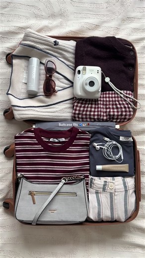 Packing made aesthetically pleasing🥀 #packwithme #outfitinspo #whatsinmybag #suitcase #ootd