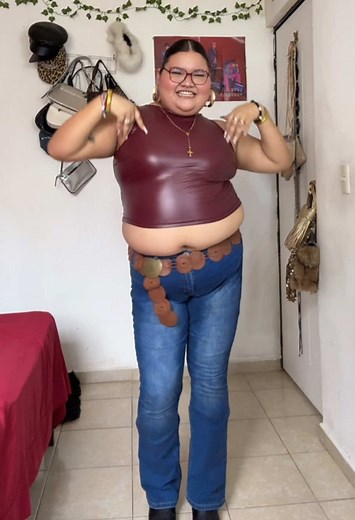 💋 #fyp #fypシ゚ #Aesthetic #plussizefashion #honnypadilla | honnypadilla