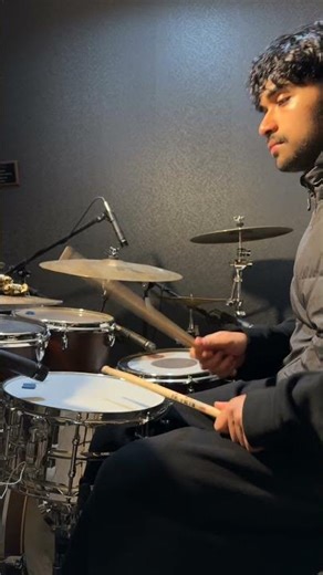 simple but difficult #drums #drummer #snare #ghostnotes #drumloop