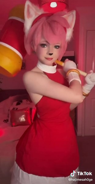 Creating Amy Rose's Piko Piko Hammer: Behind the Scenes