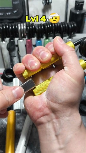 Will you reach the last level? #grip #diy #gripstrength #хват #еспандер