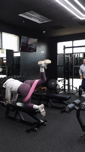 Steven on Instagram: "How to Grow your Glutes made Simple 🍑🌟 Save this video & thank me later 💪"