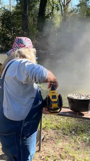 Cleaning My Table! #humor