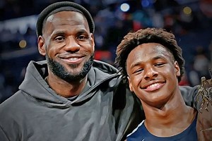 First photo of LeBron and Bronny James together since the cardiac arrest
