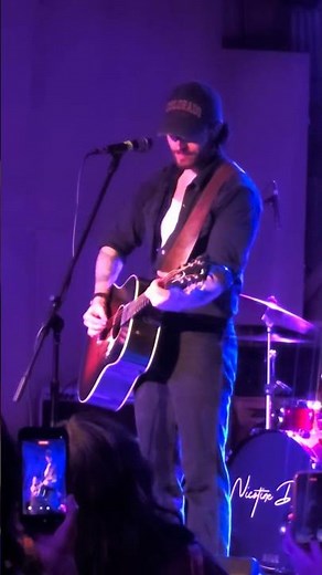 Nicotine Dolls - 30 Somehow LIVE CLIP - Santa Fe, New Mexico (Oct 21, 2025)