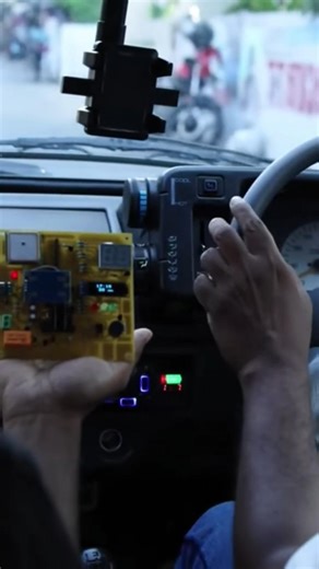 Live GPS Tracking in Car 😲 | Microcontroller Project #microcontroller #electronics #project #gps