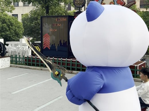 早期熊猫驯服神君珍贵录像