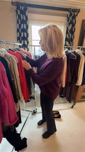 23K views · 487 reactions | Behind-the-scenes of my photo shoot with Woman's World for their March 2026 cover story… when my memoir is released! Thank you to the incredibly talented photographer Victoria Nelson and to Editor-in-Chief Liz Vaccariello for a wonderful interview. Can’t wait for you all to see it! | Joan Lunden | Facebook