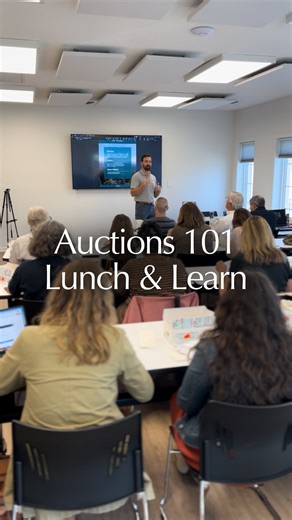 11 reactions | We had a great time last week with our friends from Alley Auction! It was a packed house for our lunch learning all about the auction process. Collaboration over competition everyday - what an informative session on this special way of selling a home! | Realty Executives Associates | Facebook