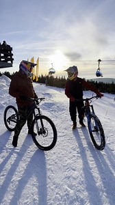 3.3K views · 455 reactions | Šílený MTB závod Chinese Downhill 2024 se blíží. Vidíme se 10.2. ve Špindlu! #GoPro #GoProsnow #chinesedownhill #bike #spindleruvmlyn #czechrepublic #crazyrace #crash | GoPro | Facebook