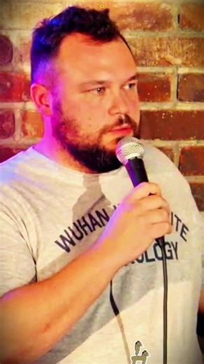 Stand-Up Comedy: Hilarious Moments in Short Clips