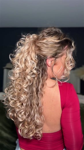 💌 #wavycurlyhair #curlyhair #fypシ #naturallycurly #curlyhairstyles | curly hair