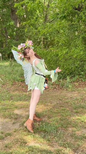 Ren faire costume tutorials coming soon! 🧚‍♀️ #renfaire #renfairecostume #fairy #fairycore #renfest