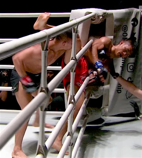 Epic Flyweight MMA Showdown: Kingad vs Saputra Highlights