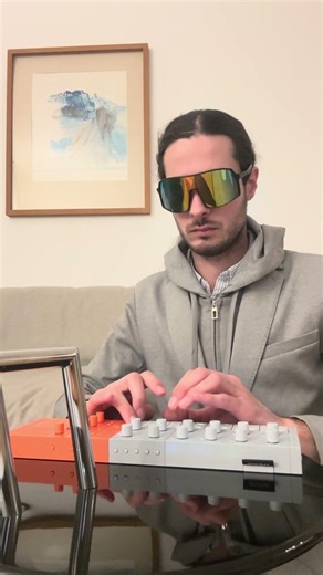 Deal Negotiator (Yamaha SEQTRAK demo)