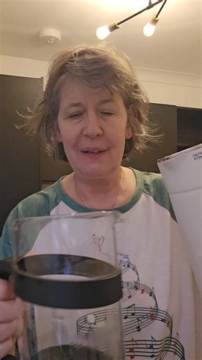 to make perfect oat milk you just need one part oats two parts water and a small amount of oil like avocado oil or sunflower oil to act as an emulsifier and it will hold up in a cup of coffee