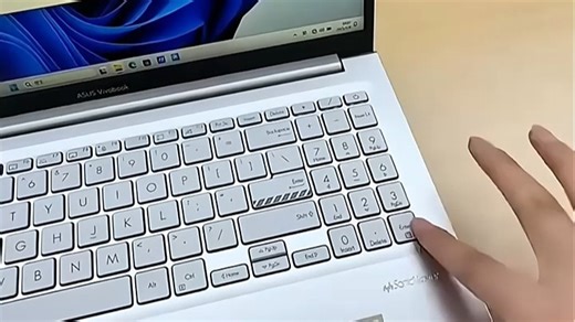 华硕笔记本电脑，开启高效生活，办公娱乐都出色