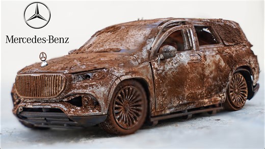 Watch this Mercedes GLS 600 come alive!