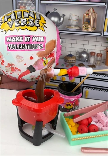 Create a Unique Mini Fondue Pot for Valentine's Day