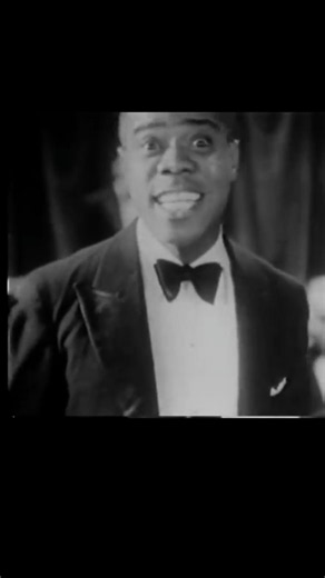 Day 14 of 365 Jazz - Louis Armstrong "Dinah" 1933 #jazz #music #louisarmstrong #dinah