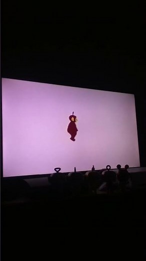 Teletubbies Everywhere ice Skating (BBC Children's Favourites Version) Po Jumps By