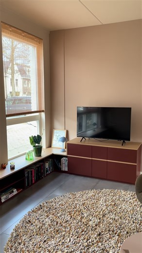 Boekenkast en tv meubel! Ontworpen, gemaakt en geplaatst door Studio Hamerhaai. #interiordesign #interieur #kastopmaat #book