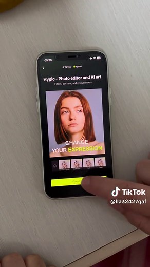 Stunning 3D Animated iPhone Wallpapers for iOS 26