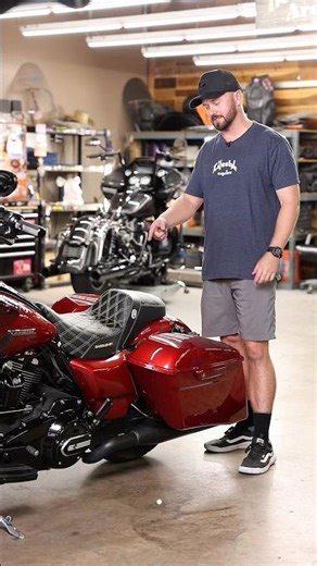 🔒 Get locked-in on your #Harley with a stylish, strong & speedy Saddlemen SDC Pro Series seat!