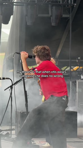 Royel Otis: The Best Singer in the World