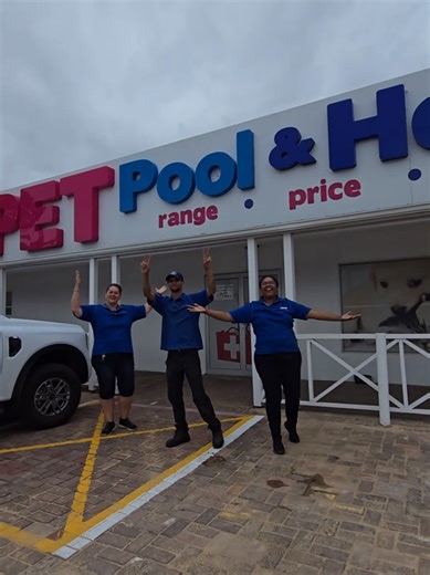 Shopping for your pets, pool and home just got a whole lot easier. 🐾💦🏡 At PET Pool & Home Knysna, you’ll find high-quality products, great prices and friendly service all under one roof. It’s no surprise this store was voted Best of Knysna in 2024 and 2025. Even better, the store is pet friendly, so bring your furry shopping assistant along. Pets get fresh water and a treat while they choose their favourite food and goodies. Here’s what you’ll find in store: 🐶 Pet essentials Nutritious and a