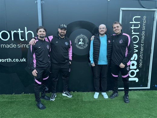 Back of the net - Kind hearted cancer patient and Wolverhampton football team set goal to put smiles of children's faces at Christmas