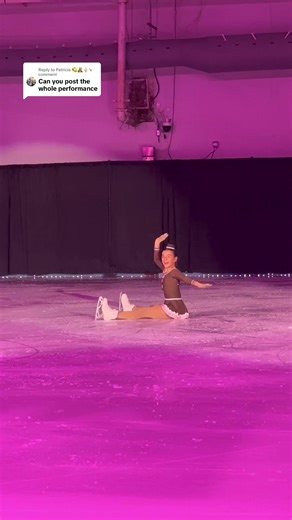 Replying to @Patricia 🍋🧸🍦 She had so much fun with this program and bringing her vision to life #figureskating #usfigureskating #showskating #gingerbreadman