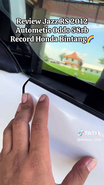 In-Depth Review of the 2012 Honda Jazz RS