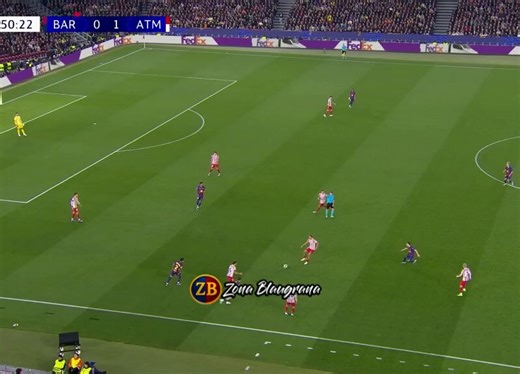 La tarjeta amarilla clarísima que le han perdonado a Le Normand, se hubiera perdido el partido de vuelta. 😳