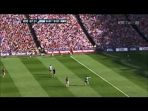 Conheça o futebol gaélico, que mistura futebol, basquete e rugby