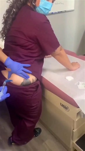 Doctor injection girl back side crying| injection in back side girl | injection girl video back side