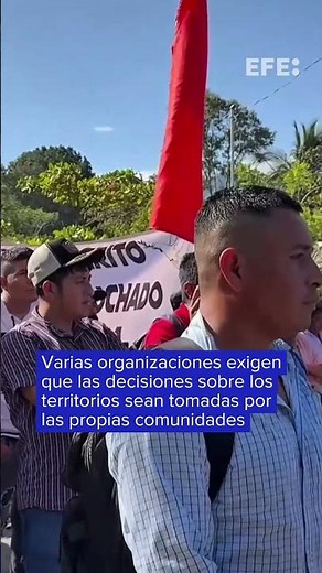 Más de 5.000 indígenas marchan en México por la defensa de sus territorios