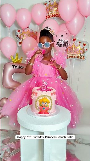Princess Peach Birthday Surprise: Glitter Cake & Magical Moments! 🎂✨ #GlitterCakeTrend