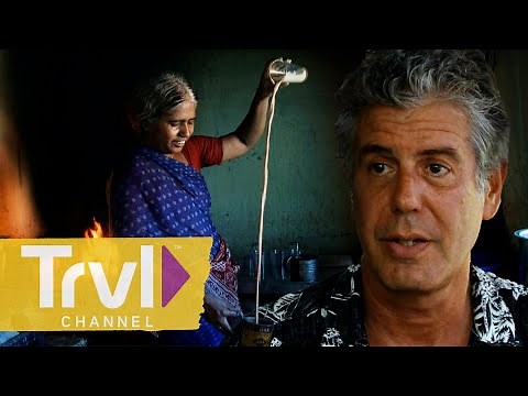 Delicious Eats and Pulled Tea in Keralan, India | Anthony Bourdain: No Reservations | Travel Channel