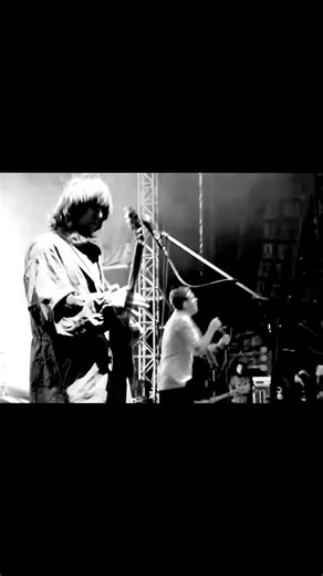 𝐉𝐔𝐋𝐄𝐒 (@7ul35)’s videos with Ruby - Kaiser Chiefs